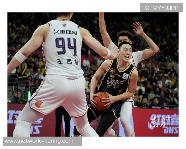 2019年CBA广东对阵山东精彩比赛录像回顾与分析