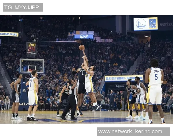 文班亚马新秀赛季表现惊艳场均数据领先全联盟引发热议